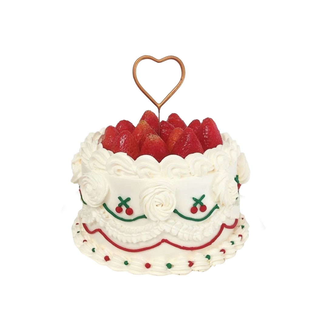 Strawberry Heart Vintage Design Cake
